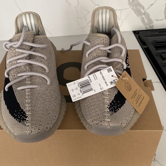 Yeezy boost 350 - Picture 4 of 4